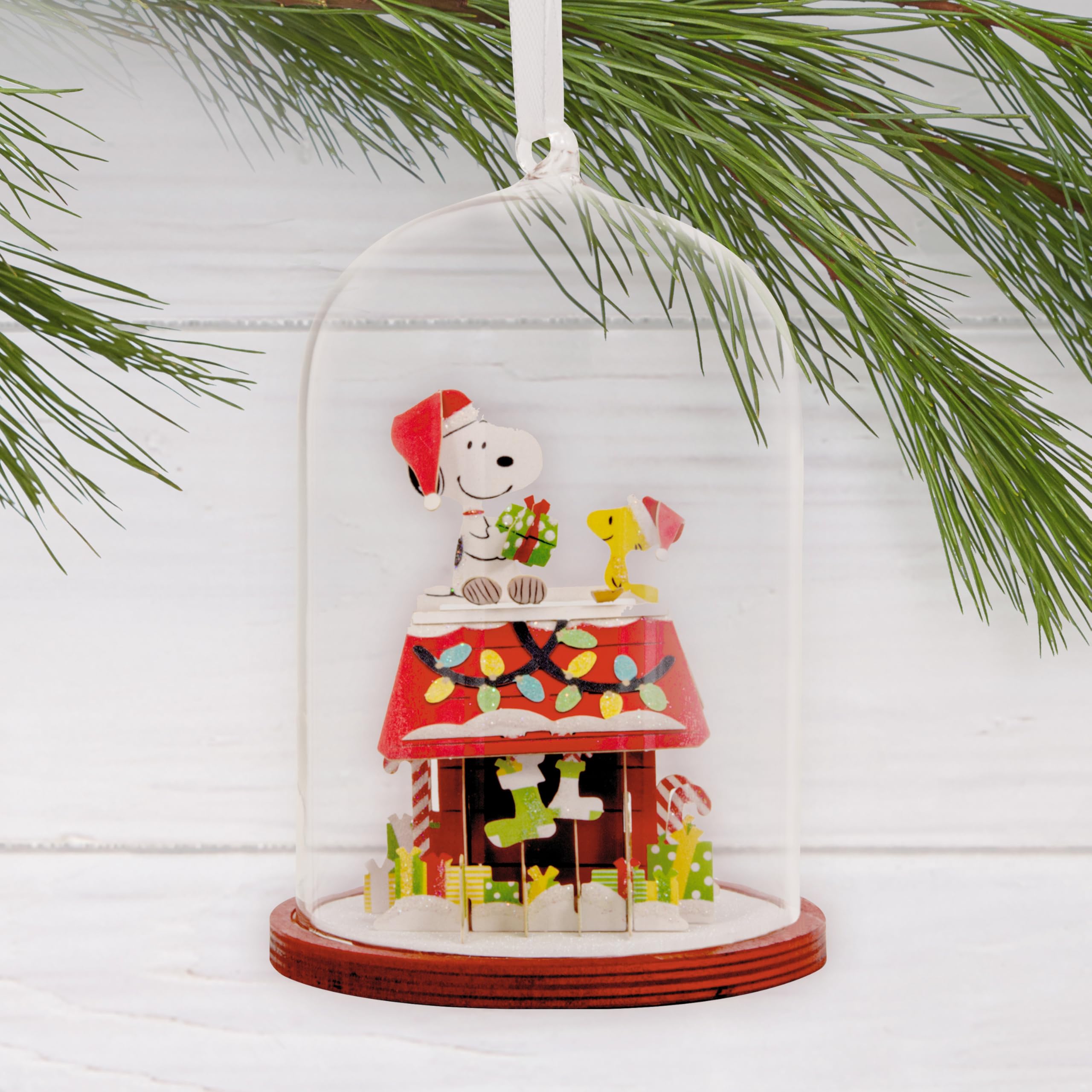 Amazon.com: Hallmark Peanuts Snoopy's Doghouse Cloche Christmas